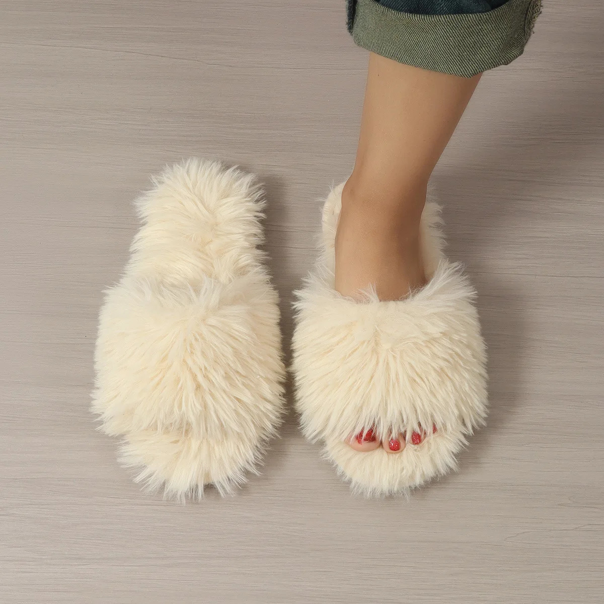 Womens Indoor Slippers Autumn and Winter Plush Home Lazy Slippers Anti slip Durable Fashion Warm Sandals Slippers 251031