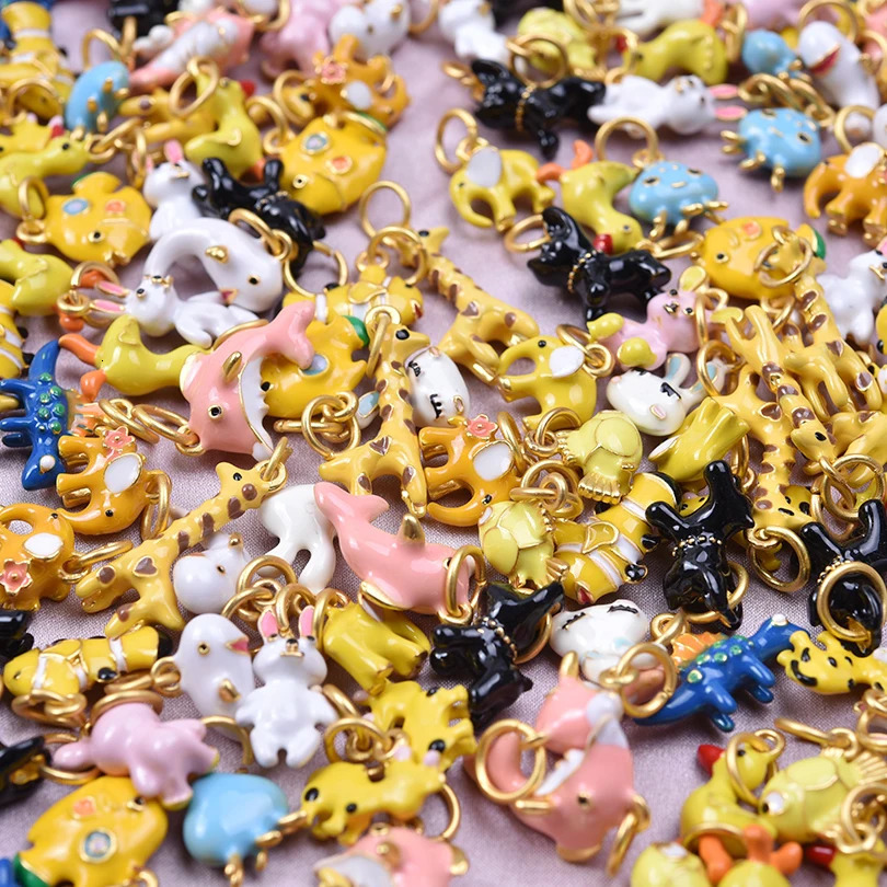 5 Womens Diy Necklace 3D Animal Series Rabbit Giraffe Duck Dog Jewelry Charm Pendant Fashion Edition Accessories Gift 250325