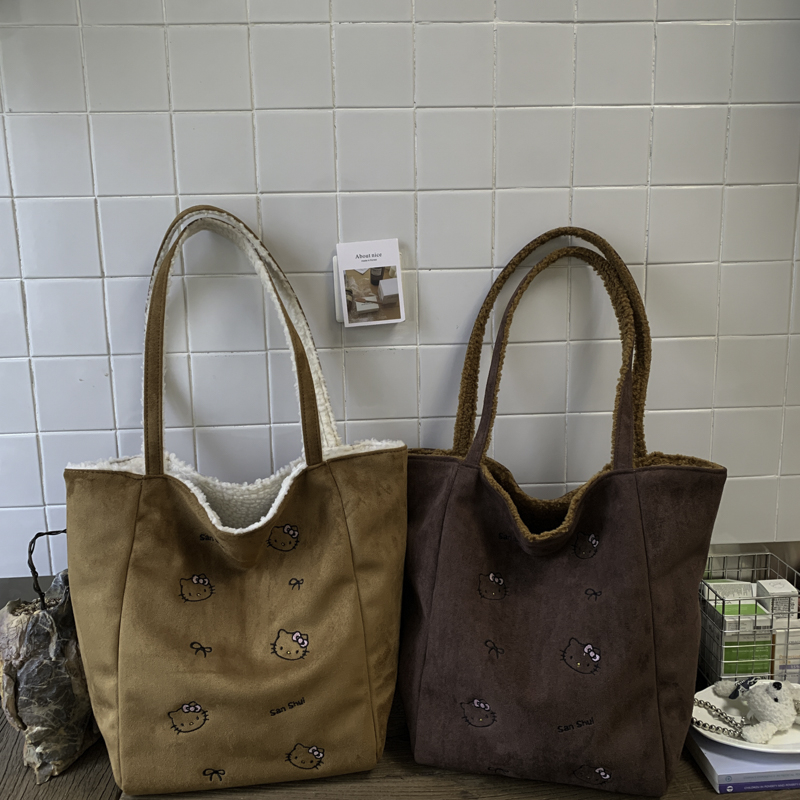 2025 New Winter Women's Simple Leisure Fashion Luxury Party Handbag Large Capacity Crossbody Bag Essential Shoulder Bag for College Students Shop