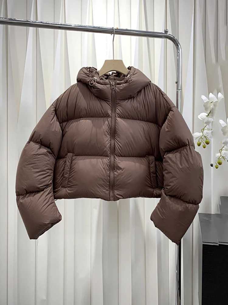 Winter Puff Hooded Short Down Jacket Female Zipper Warm Quilted Waterproof Jackets Women White Duck Down Thick Parker OutwearsT251105