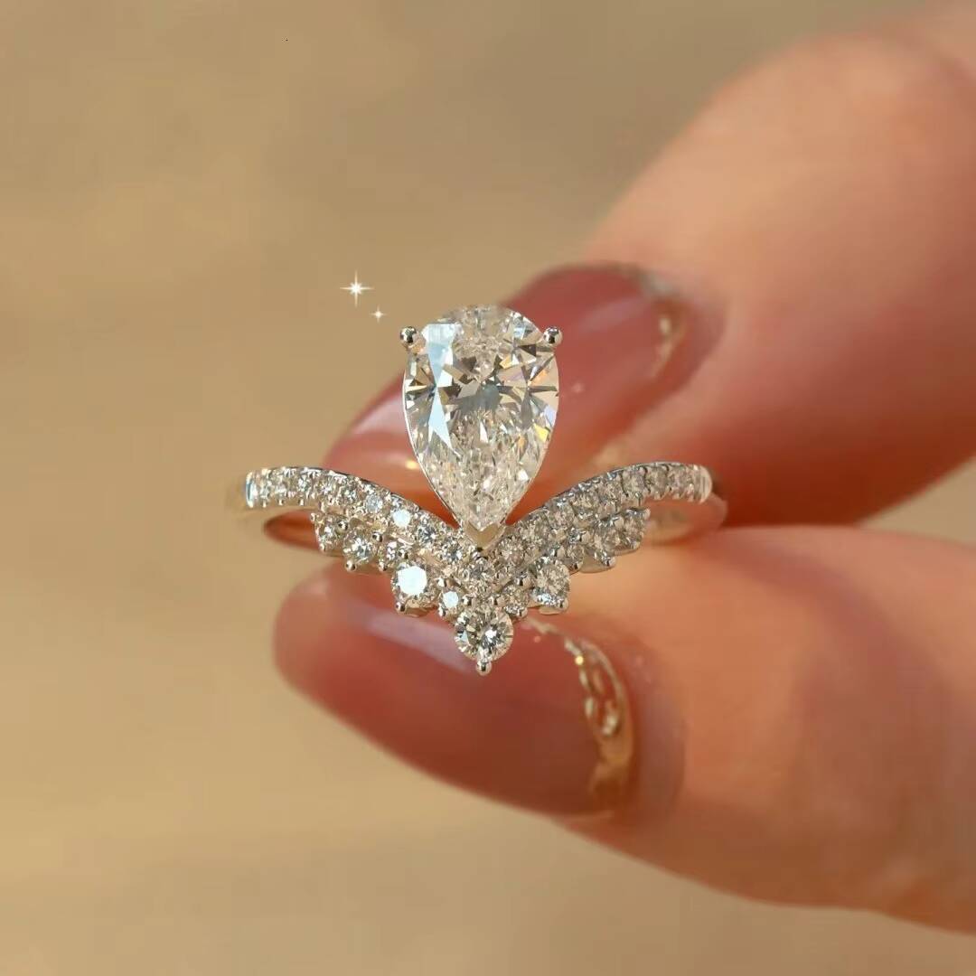 Sterling Silver S925 Moissanite Diamond Ring Luxury High-End Water Drop Design Versatile Wedding Engagement Gift for Ladies