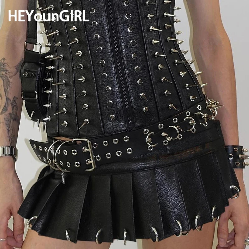 HEYounMIRL Womens Sexy Leather Mini Skirt Metal Ring Details Low Waist Fashion Wrinkle Skirt Punk Grunge PU Rave Set 90s 250324