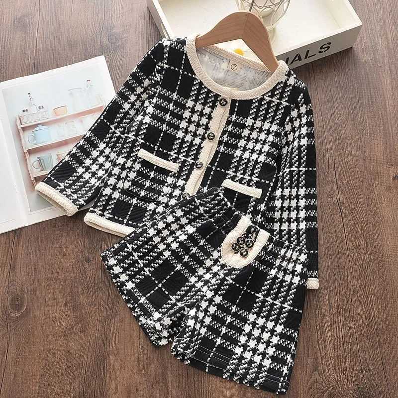 New Girls New Brand Girls Clothing Long Sleeve Checkered Childrens Set TopPants 2-piece Elegant Childrens Set Y251105