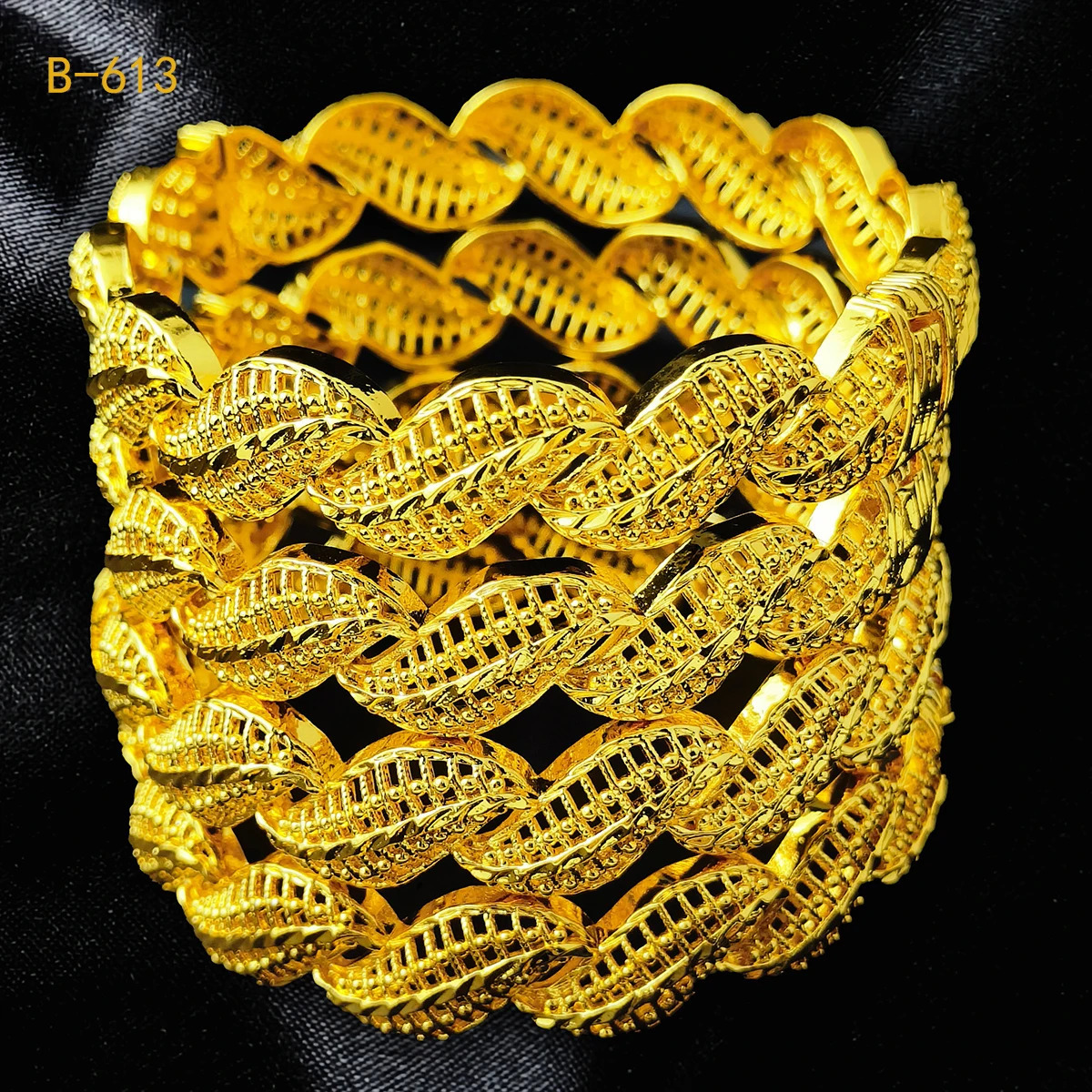 Dubai 24K Gold Plated Fashion Bangles For Women Indian African Bridal Bracelets Ethiopian Hand Jewelry Wedding Gifts 251031