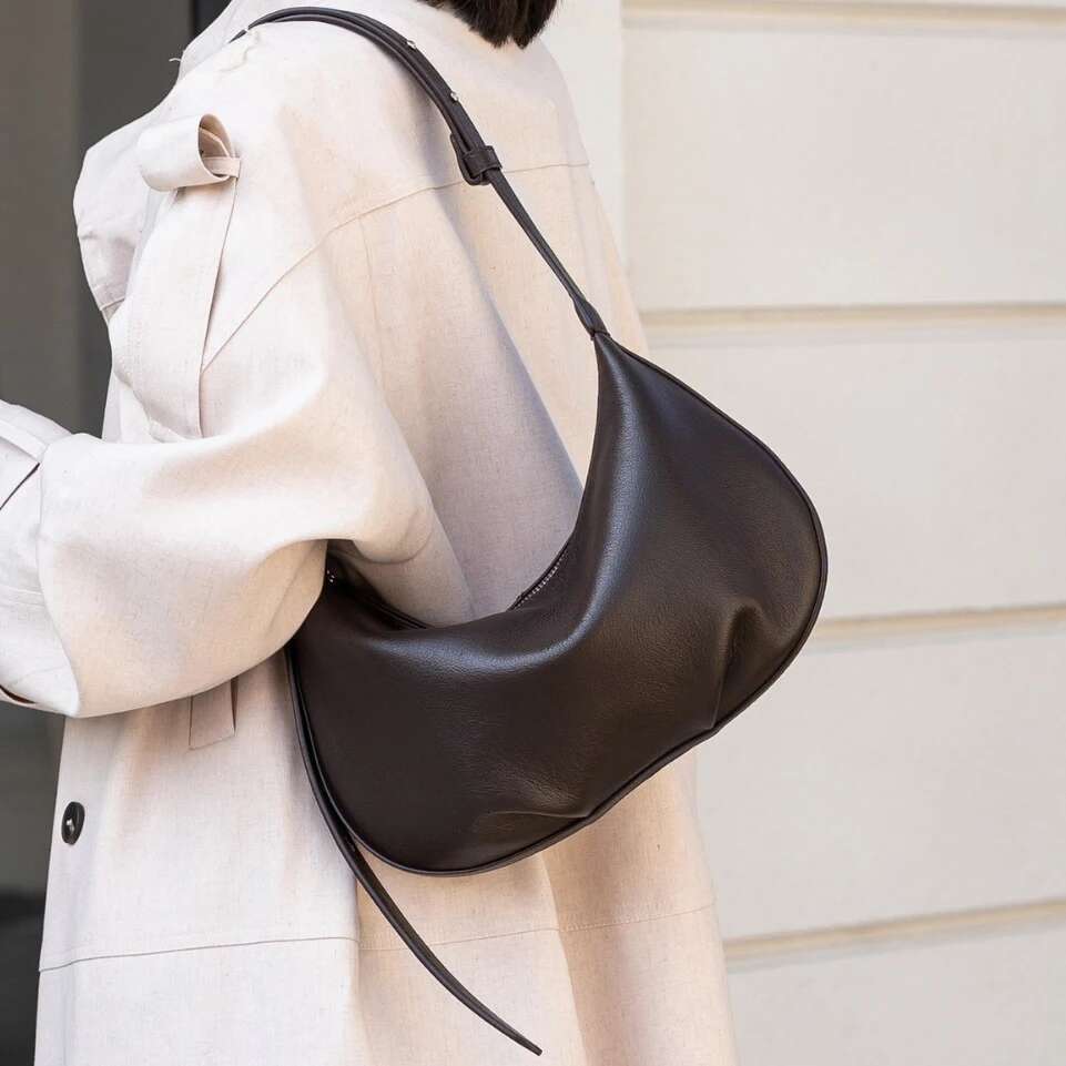 Top Layer Cowhide Underarm Dumpg 2025 New Genuine Leather Soft Large Capacity Crossbody Fashion Ladies Shoulder Bag