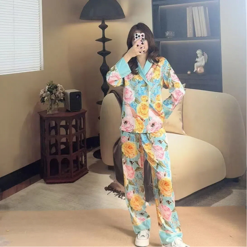 Spring Summer Oil Painting Flowers Casual Home Cool Pajamas V-Neck Women Comfortable Fashionable Stylish Two-Piece Set Women's Clothing ddmymoon