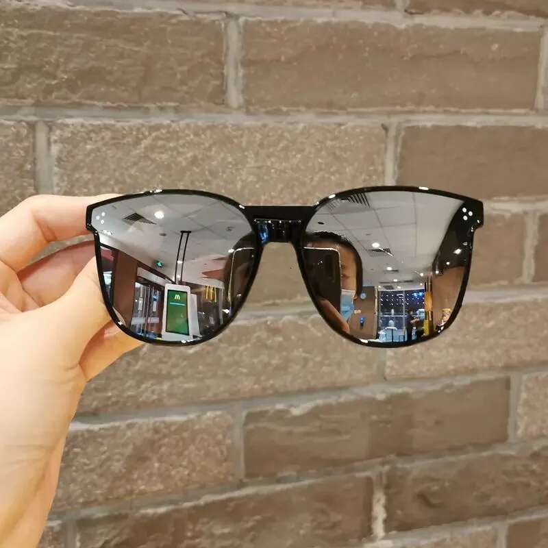 New Children Shape Round Girl Boy Shiny coating Double Color Vintage Sunglasses UV Protection Glasses Child Goggles