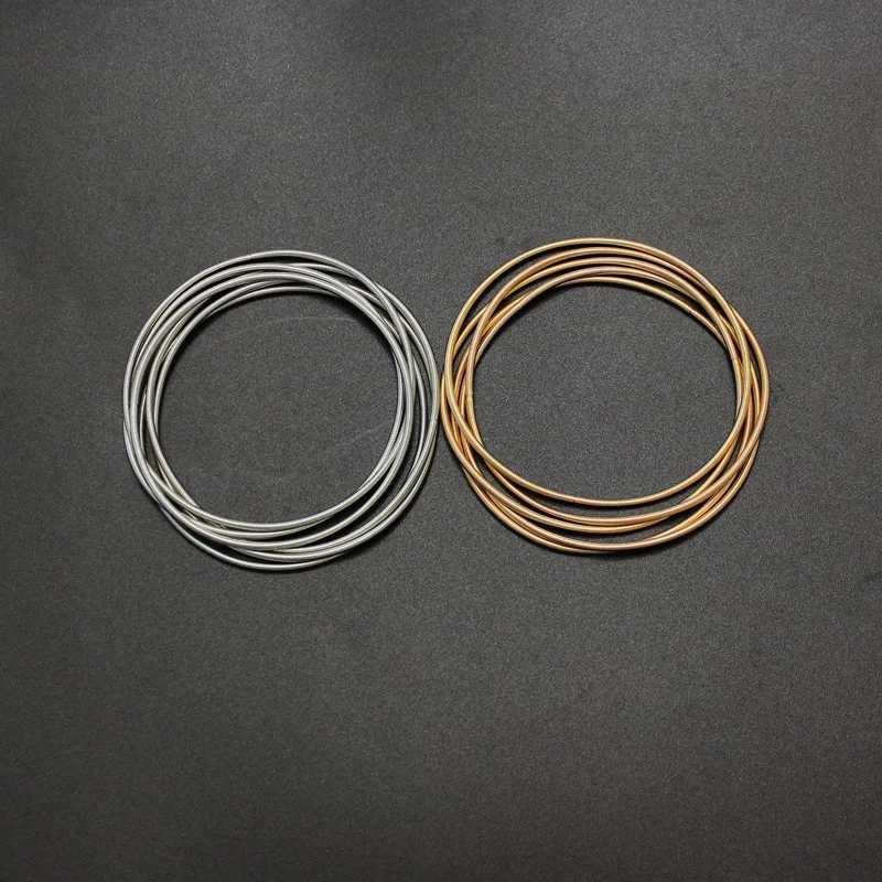 Metal Jewelry Fashion Classic Exquisite Unisex Gift Mini Guitar String Combination Mixed Color Set Spring Retractable BraceletsXJ251105