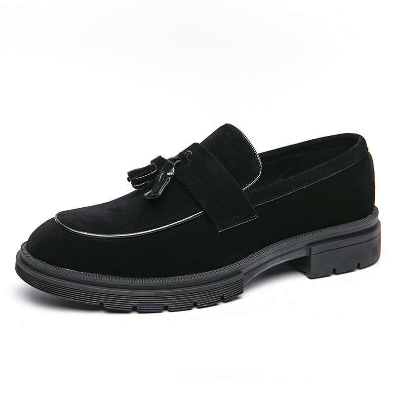 Large size 46 matte fringed leather for men in the spring and autumn of 2024, new business formal wear, one foot lazy shoes