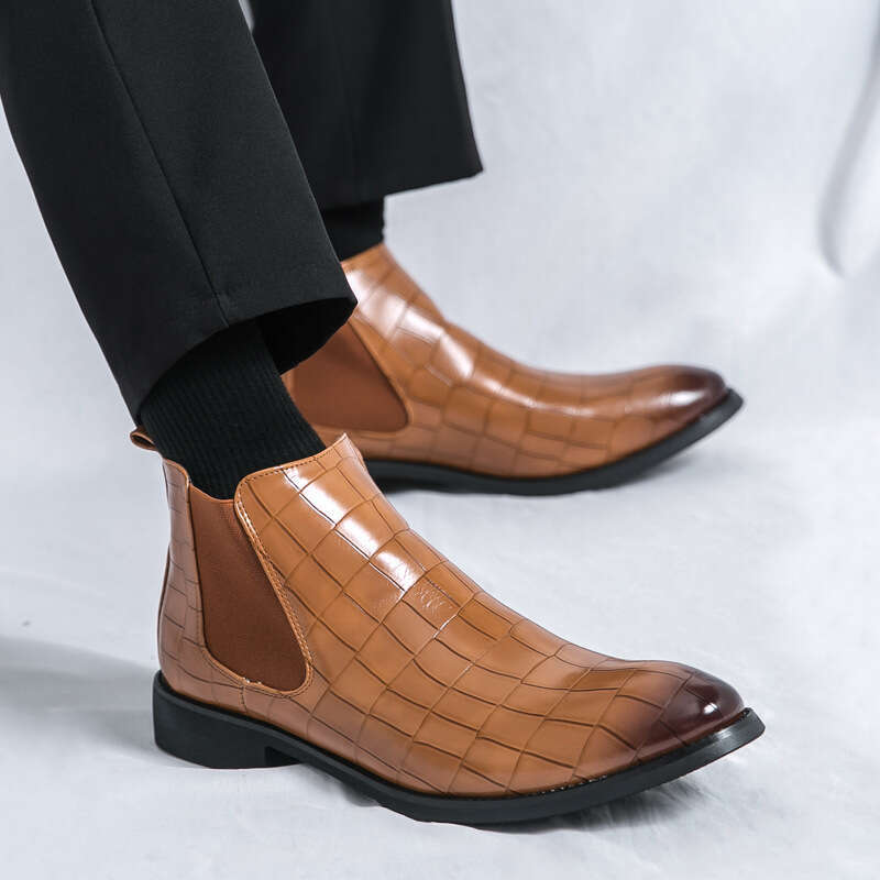 Men's big size autumn and winter new fashionable British style men's casual leather shoes trend Chelsea short boots