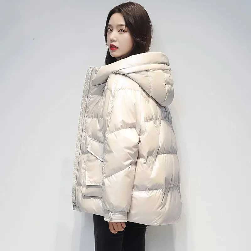 Short Down cotton Jacket For womens Winter 2025 New Glossy Fashion Loose Thick Coat Female Casual Cotton Hooded Parka JacketsT251105