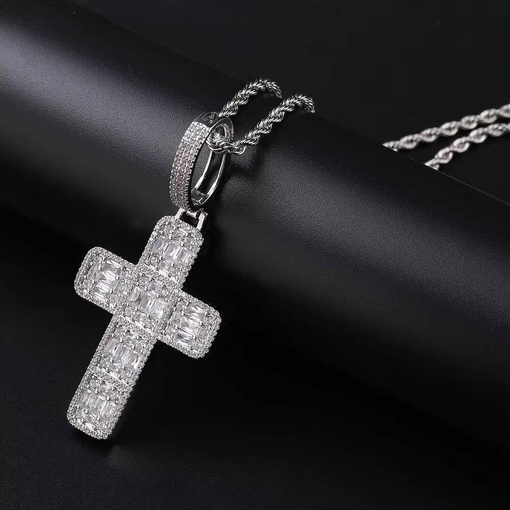 Custom Bling Diamond CZ Hip Hop Rock Rapper Gold Plated Jewelry Cross Charm Necklace Mens Women Iced Out Letter Number Pendant