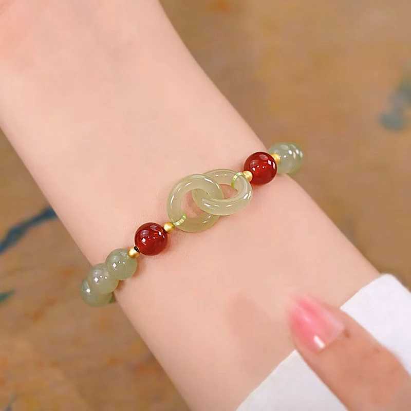 Fashion Double Ring Interlocking Hetian Jade Beaded Female Ins Style Love Safety Buckle Bangle For Bestie Birthday Gift C251105