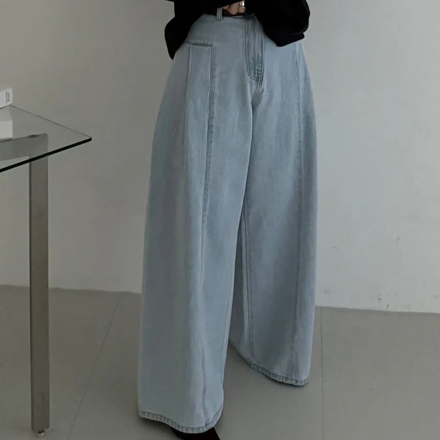 REALEFT SpringSummer Retro Folded Denim Wide Leg Pants High Waist Street Wash Casual Full Length Jeans for Women 250403