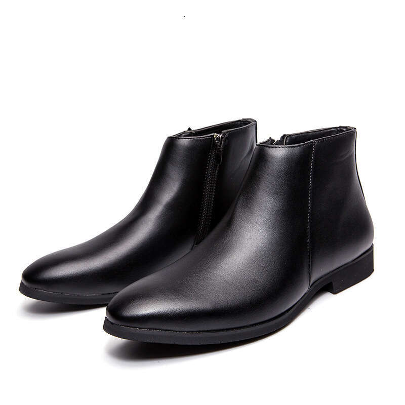 Men's shoes autumn and winter new styles, leather in large sizes, fashionable high top short boots, trendy British style, Martin boots