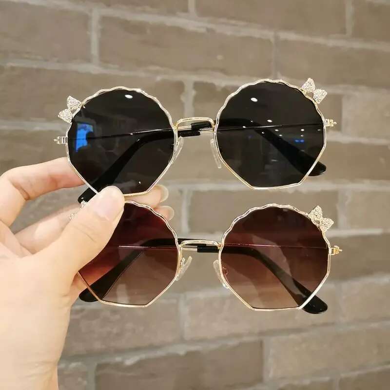 New Fashion Children's Sunglasses Boys and Girls Anti-UV Sun Baby Cute Bow Little Girl Shell Glasses Metal Frame Eyewear