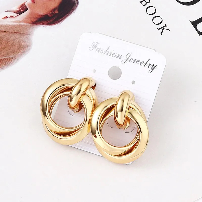 Fashion Small Stud Earrings for Women Gold Color Metal Twisted Statement Earring Classic Simple Beautiful Jewelry Wholesale 251131