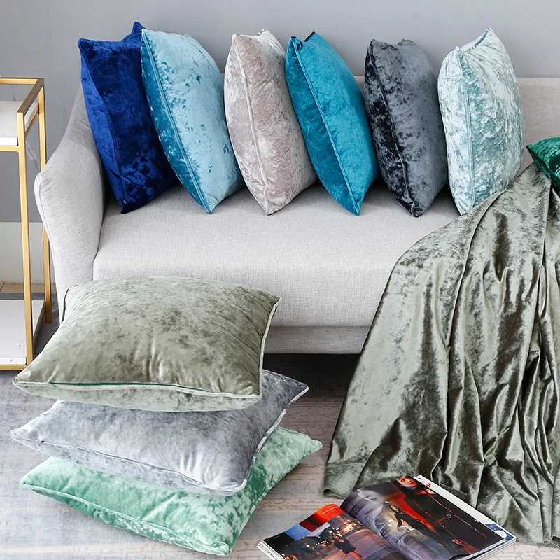 50x50cm Christmas Red Velvet Decorative Throw Cushion Covers Soft Shiny Luxury Pillow Cases Pillowcase For Sofa Car Living Room Y251105