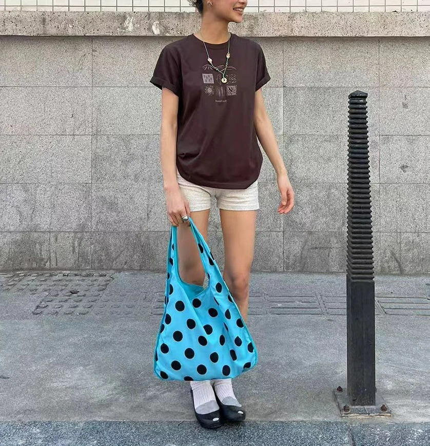 Y2K niche arc blue polka dot single shoulder tote bag large capacity commuting travel canvas handbag Korean 251104