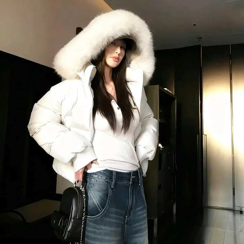 Winter Street Fashion Fur Collar White Zipper Hooded Short Jacket Women Casual Thicken Warm Coat Y2k Harajuku Sweet Outwear New J251105
