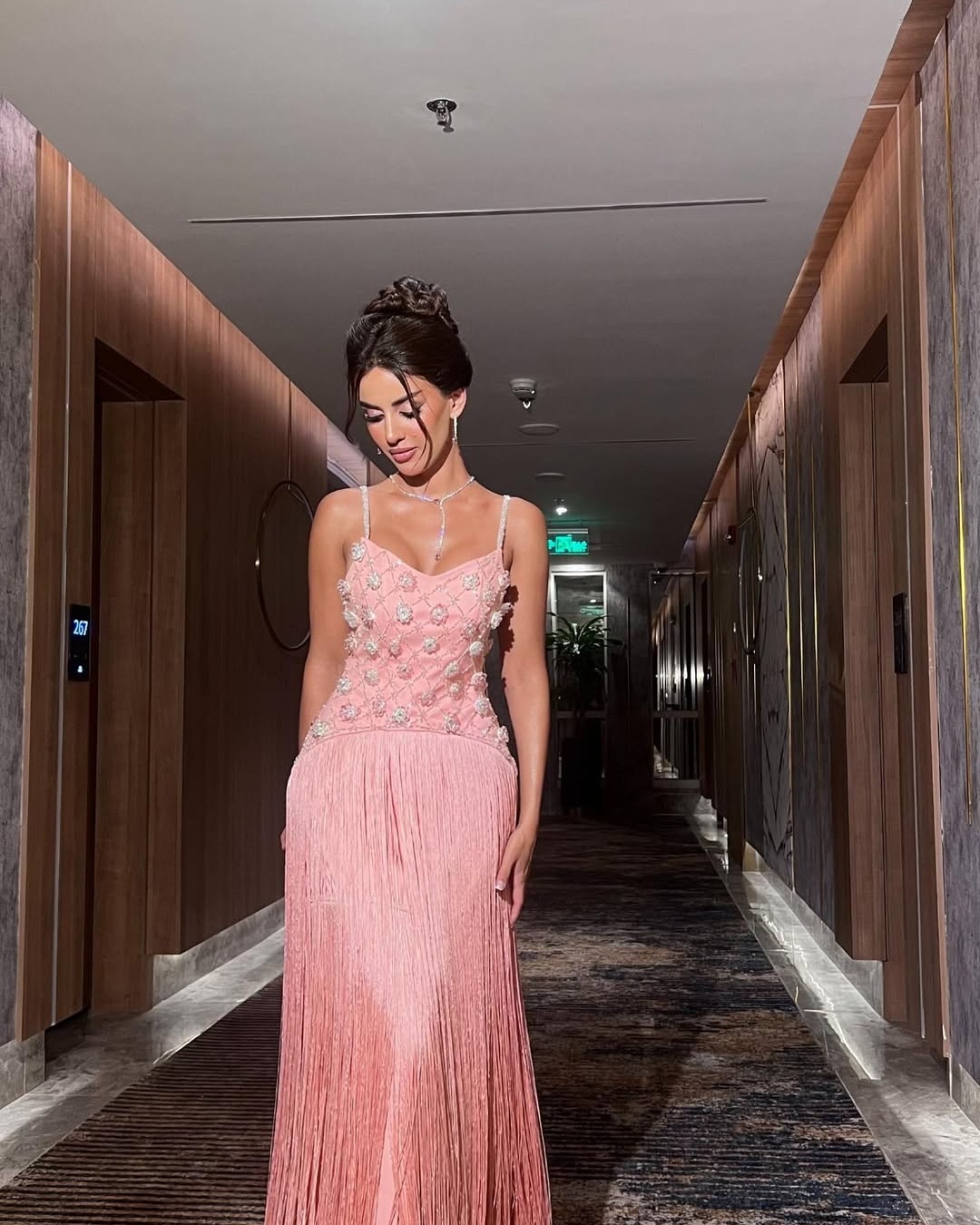 Femme Customized Crystals Prom Gowns 3D Hand Made Flowers Guest Saudi Arabia Engagement Evening Dress