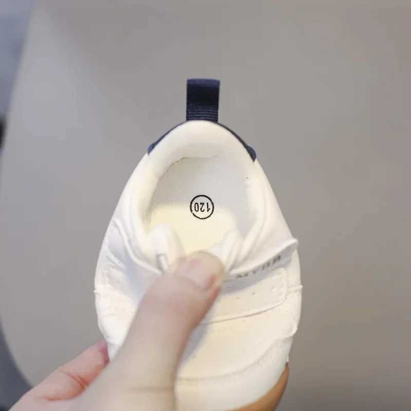 Baby Boys Casual Shoes Girls Sneakers Spring Autumn Infant Toddler Shoes Outdoor Anti Slip Soft Sole Children Kids Running ShoesT251105