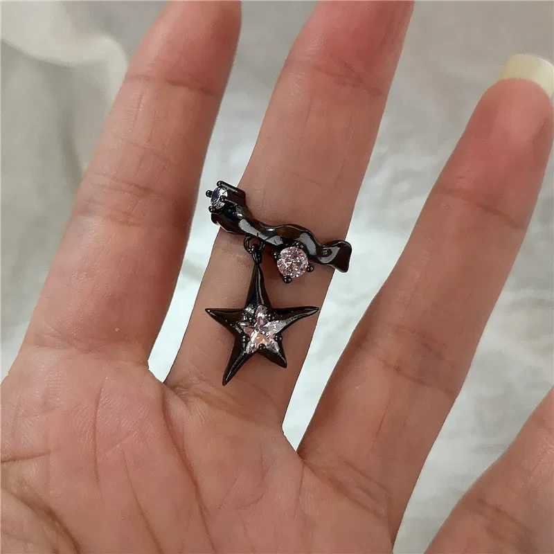 Kpop Goth Punk Vintage Aesthetic Geometric Irregular Star Silver Color Ring For Women Egirl Grunge Y2K EMO Jewelry Accessories Z250407
