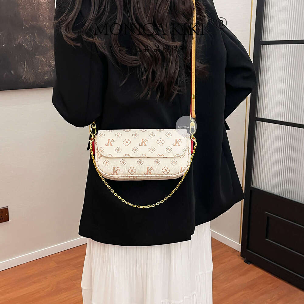 Light Luxury Women's High-End Single Shoulder Underarm Small Square Bag 2024 New Versatile Color Block