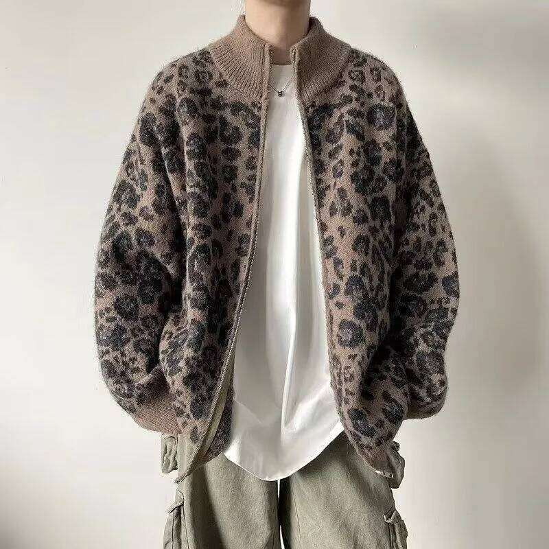 American Vintage Leopard Print New Sweater Knit Cardigan Y2k Gothic College Men And Women Loose Lazy Wind Casual Joker Coat Designer Sweater Bear Swea