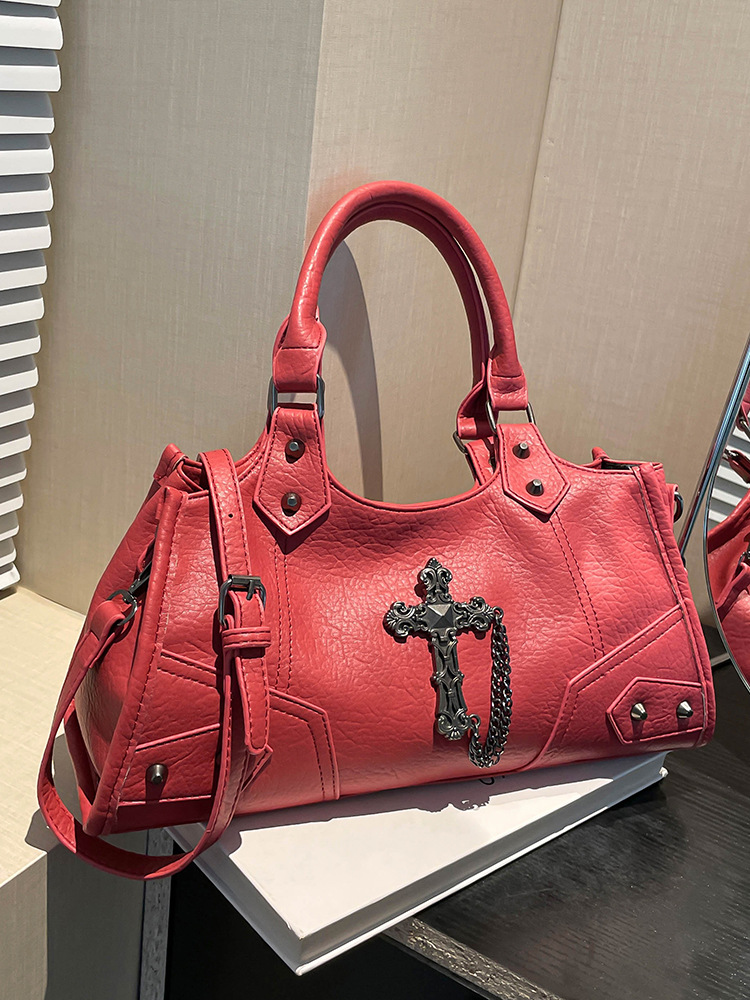 Niche motorcycle-style women's crossbody bag new trendy girl's bag armpit bag high-end sense shoulder bag