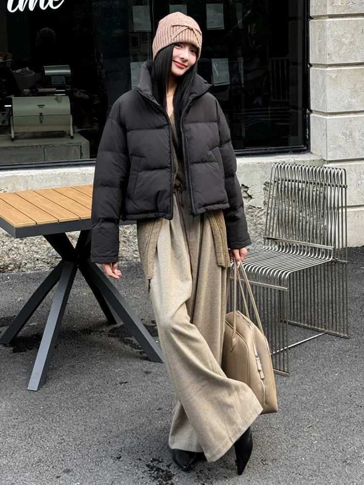 Winter Stand Collar Fluffy Short Down Jacket Female Puff Thicken Warm Solid Jackets Women White Duck Down Zipper Parker OutwearsT251105