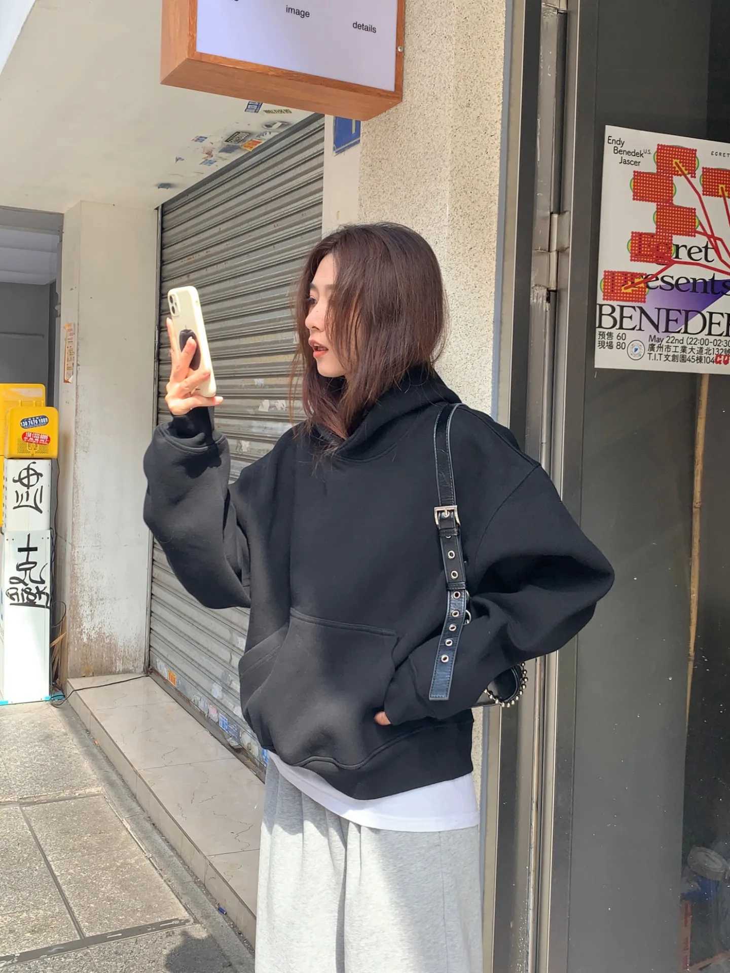 Oversize Solid Color Hoodie Women Autumn Winter 2025 New White Long sleeves Pullover Casual Sweatshirt Y2K Tops Ladies clothingT251105