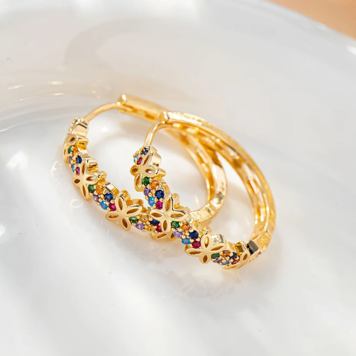 Statement Female Rainbow Flower Zircon Stone Hoop Earrings Glod Color Wedding Jewelry For Women 251131