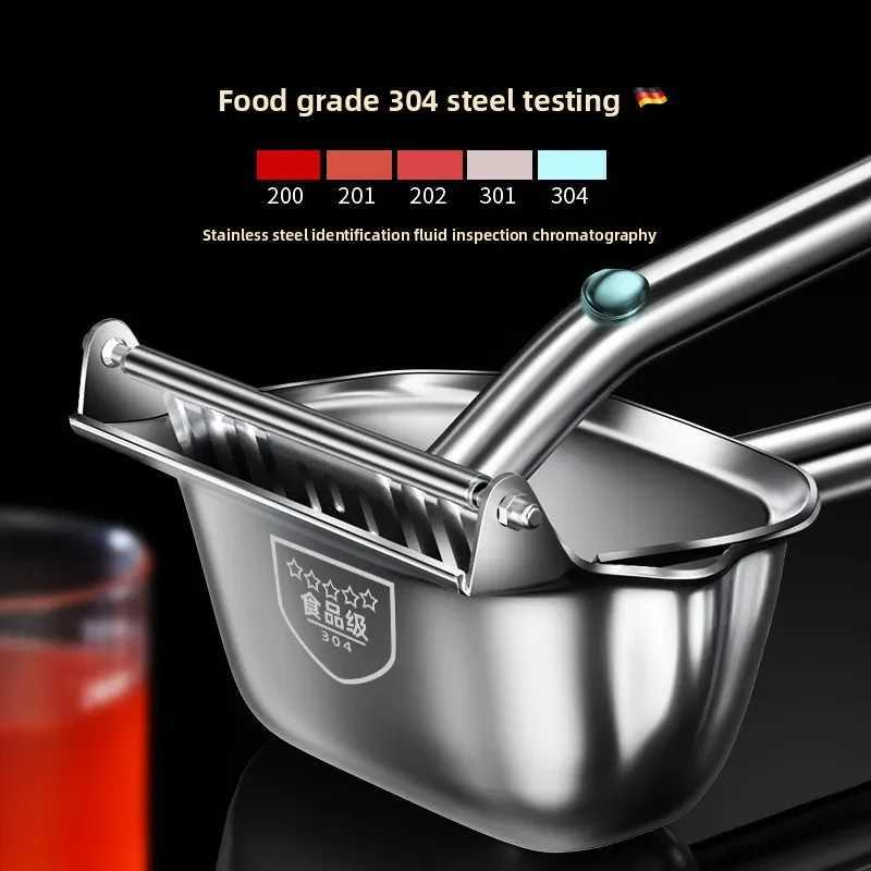 Portable Manual Juicer Detachable Lemon Squeezer for Summer Fruits Vegetables Camping Juice Maker C251105