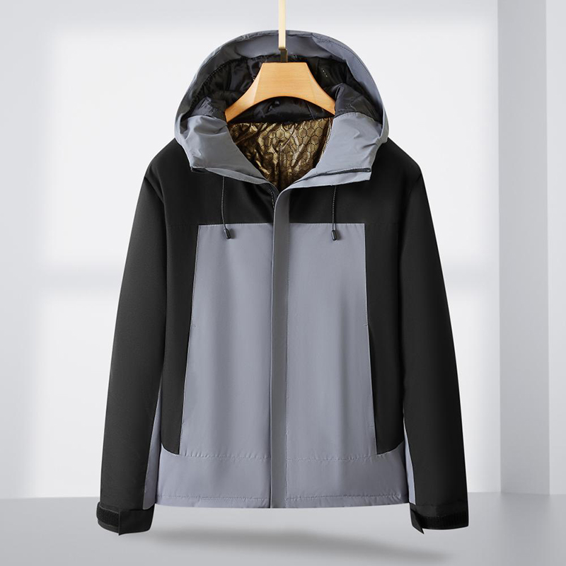 Manufacturer direct sales of graphene thickened integrated assault suit with cap, non removable outdoor sports jacket