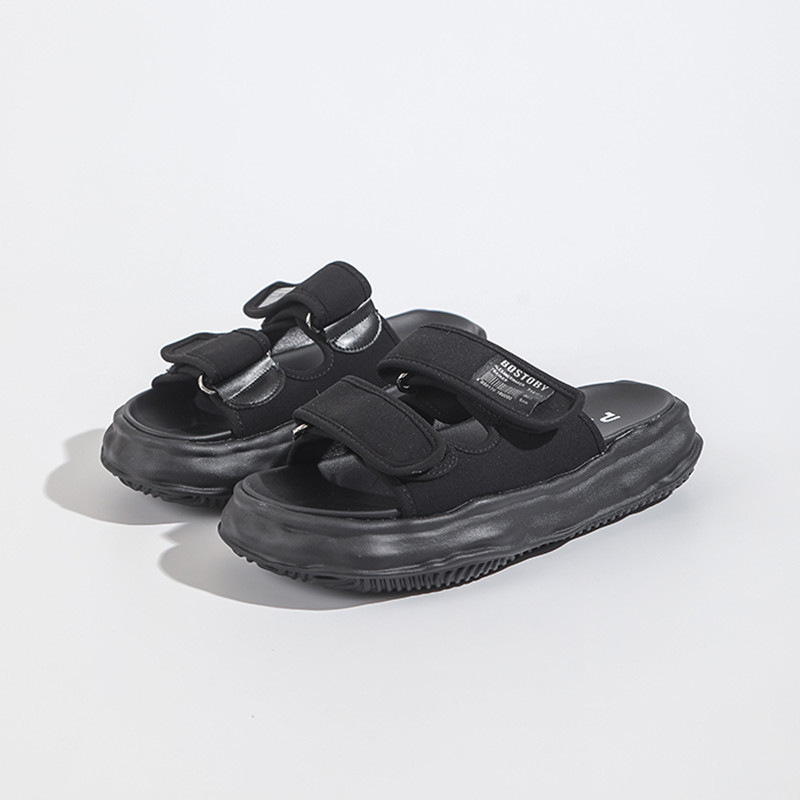 2025 Summer New Trendy Platform slippers for Women Versatile Outdoor Comfort sandals with Soft Cushioned Sole Stylish Black & White Color Options hot 