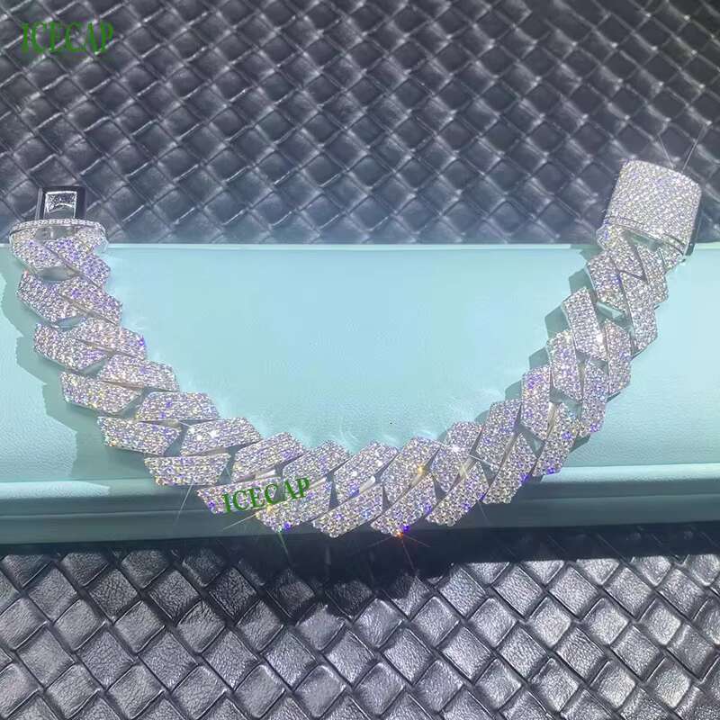 Icecap Fashion Jewelry Bracelets Hot Selling White Gold Cuban Link Chain 925 Sterling Silver Hip Hop Moissanite Custom Bracelet