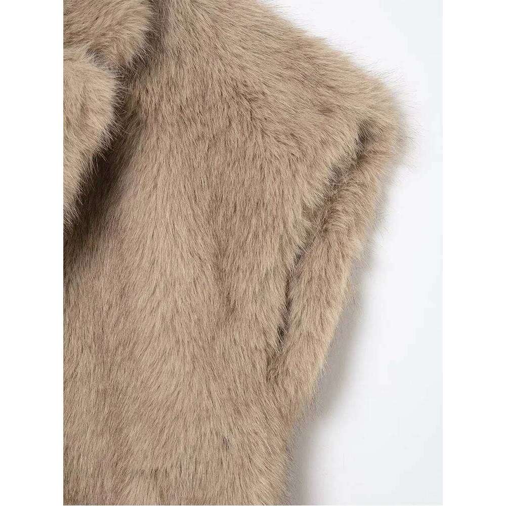 TFMLN New Women Light Vest Coat Fashion Faux Sleeveless Winter Warm Loose Lapel Female Chic Fur Waistcoat