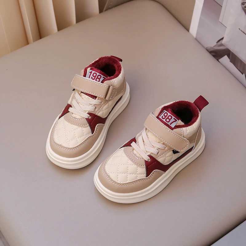 1-8 Years Old Childrens Padded Sneakers Red Thickened High-top Boys Girls Cotton Shoes Winter Soft Non-slip Kids Walking ShoesT251105