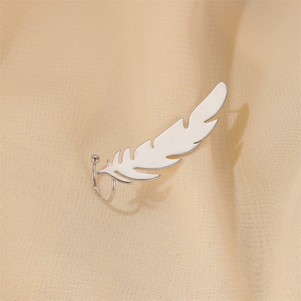 New Earrings Minimalist Simple Star Heart Hooks Street Style Non-mainstream Single Ear Jewelry