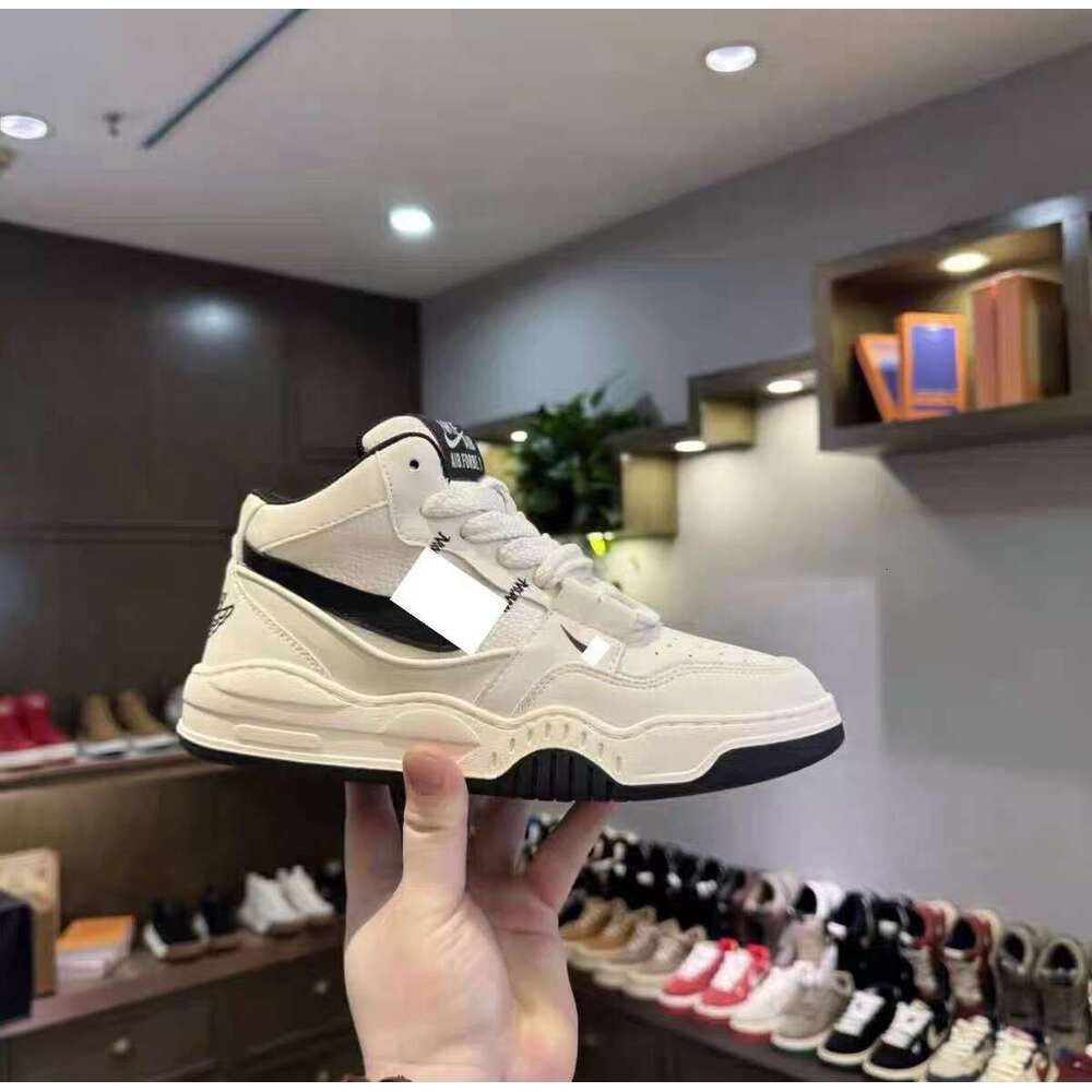 2025 New Versatile Sneakers Youth Thick-Soled Korean Style Sports High-Top Leather Casual Men's Trendy Shoes