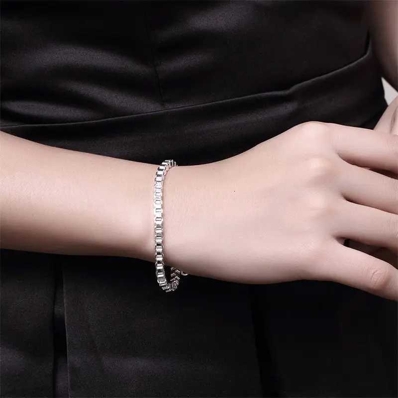 New Charm 925 Sterling Silver 8 Inches 4MM Box Chain Bracelet For Women Men Fashion Jewelry Gifts Party AccessoriesXJ251105