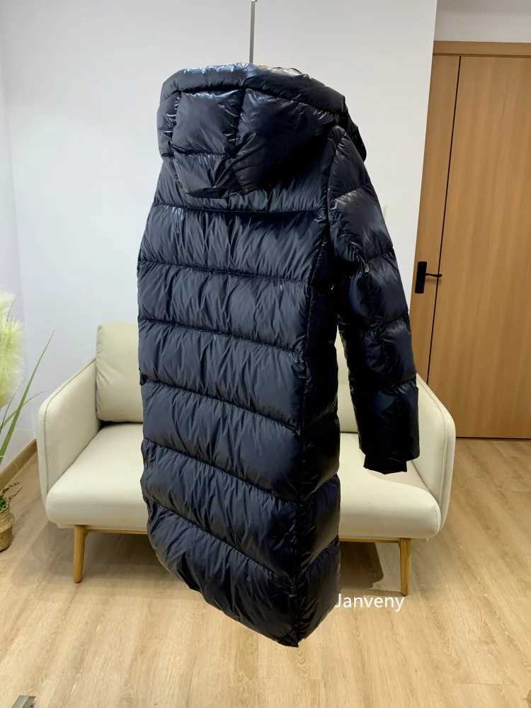 Winter Thickness White Duck Down Jacket Women Long Warmth Fluffy Puffer Coat Hooded Female Fashion Parkas Snow OutwearT251105