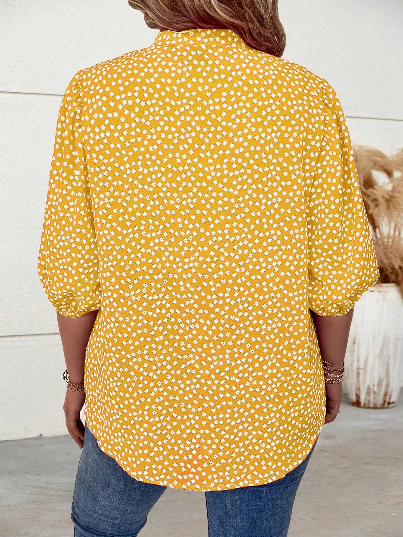 Womens Top Daisy Printed Mid Sleeve Collar Button Loose Shirt 250402