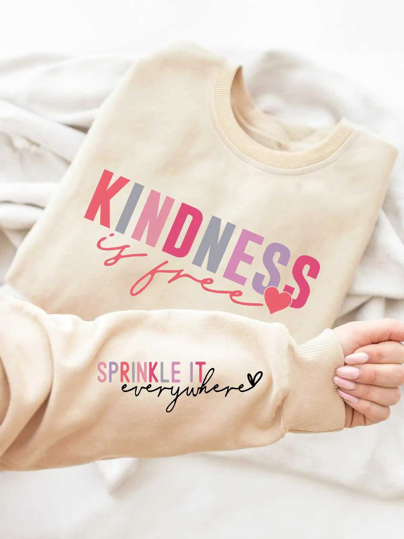 Autumn Winter Womens Hoodie Kindness Is Free Letter Prints Sweatshirt Soft Breathable Loose Crewneck Pullover Casual ClothingT251105