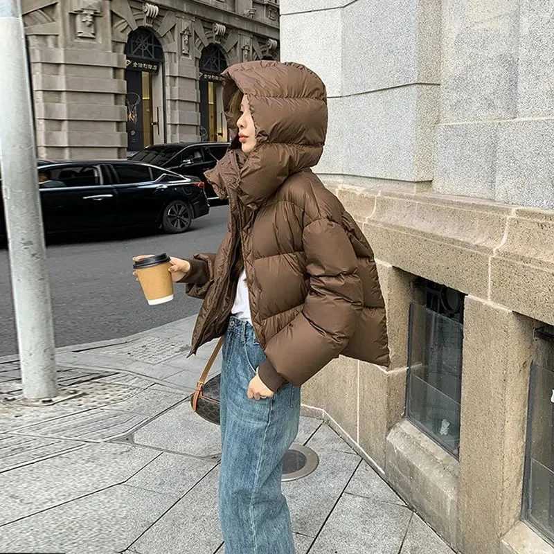 Ladies Short Down Cotton Jacket Women Winter Coat Jackets Warm Down Cotton Parkas New Fashion Hooded Loose Lady Bread CoatsT251105