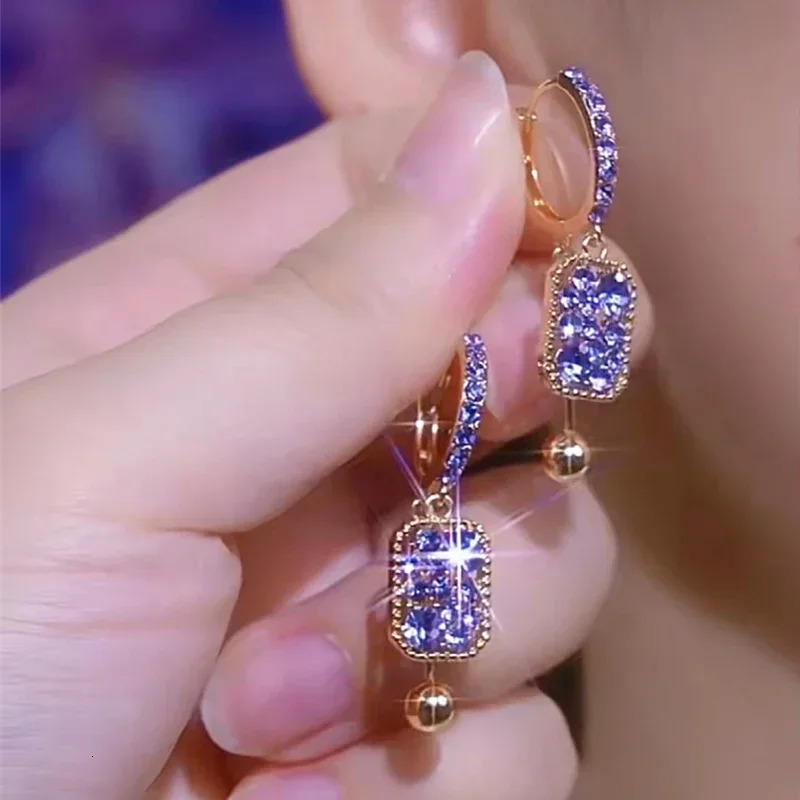 Fashionable Unique Brown Zircon Square Pendant Earrings for Women Exquisite Temperamental Ladies Party Premium Jewelry Gift 251131