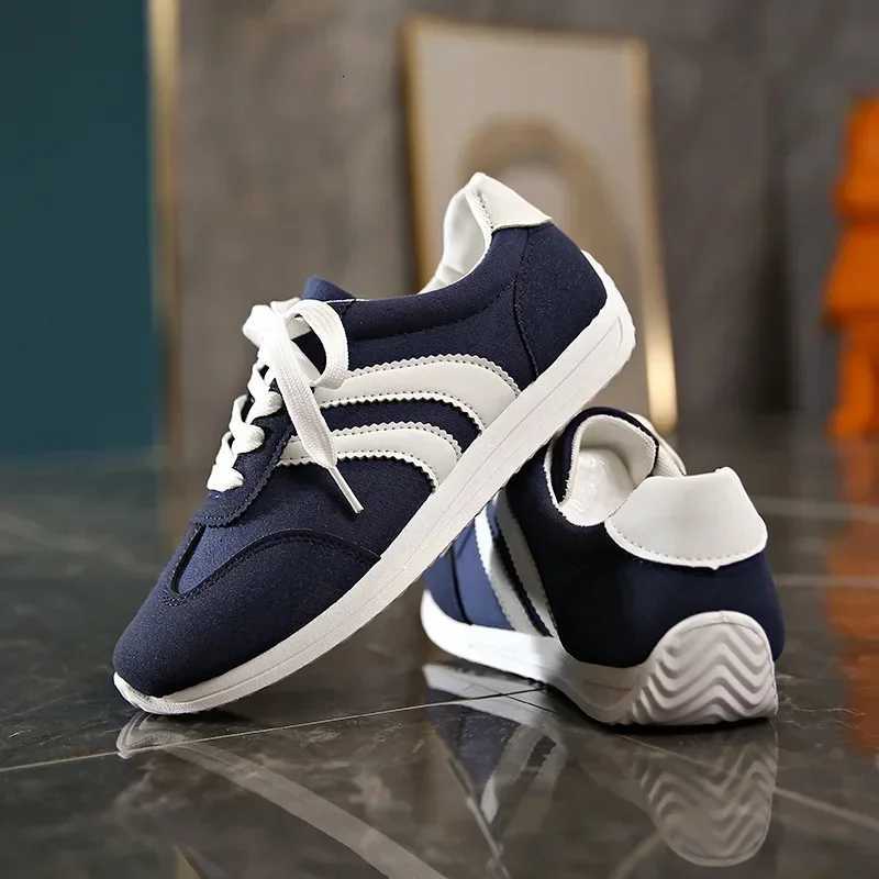 Large Size Sport Shoes Wens Casual All Mah Spring Autumn Flat Bott w Blue Style Cfortable Running Shoes Y251105