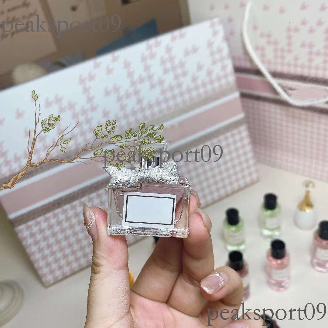 Perfume Set Long Lasting Fragrance Holiday Gift Giving designer High quality perfume gift set fast shipping