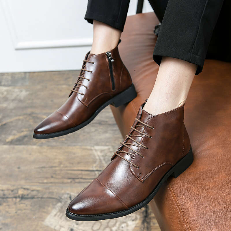 Large size fashionable youth lace up high top Martin British style men's pointed zippered formal leather boots
